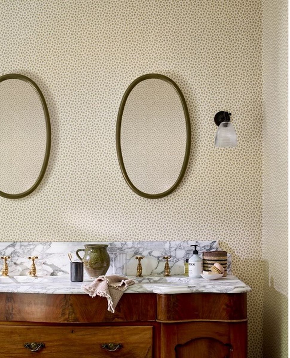 Cleo J197W Wallpaper from Jane Churchill