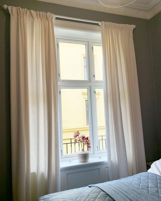 Hovedbilde Gardiner i stoffet emin fra Romo  - her som ...