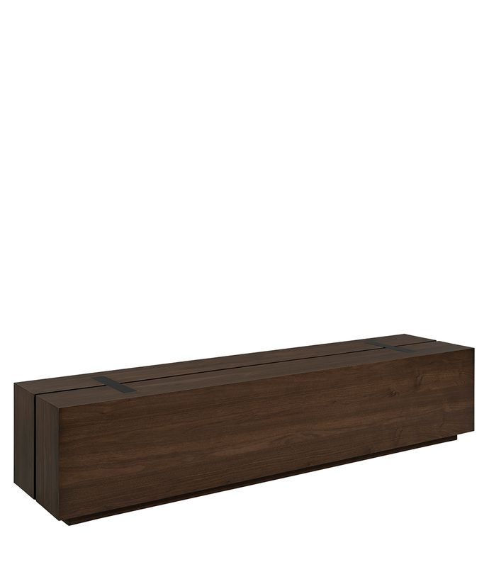 MADDOX sofabord i valnøttfiner  06-83822  Mål: 180x45d x40 h 