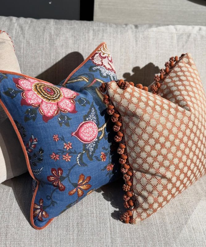 Putetrekk i 50x50 i Seraphine fra Manuel Canovas