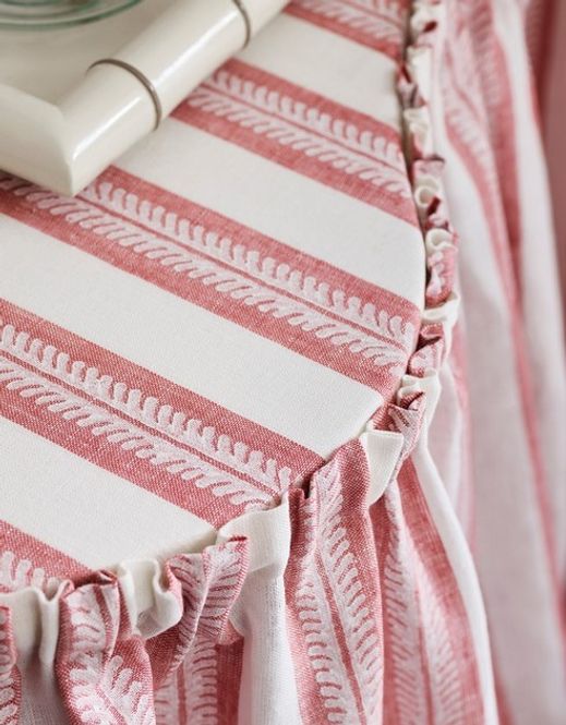 Hovedbilde Innis Stripe by Jane Churchill - inspirasjon 